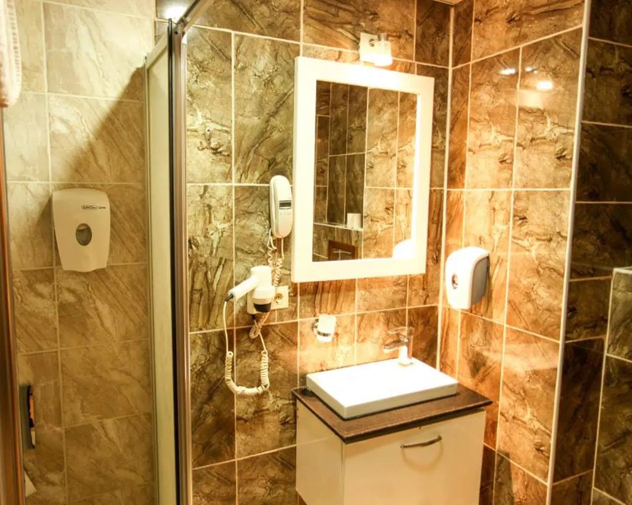 King Suite 3