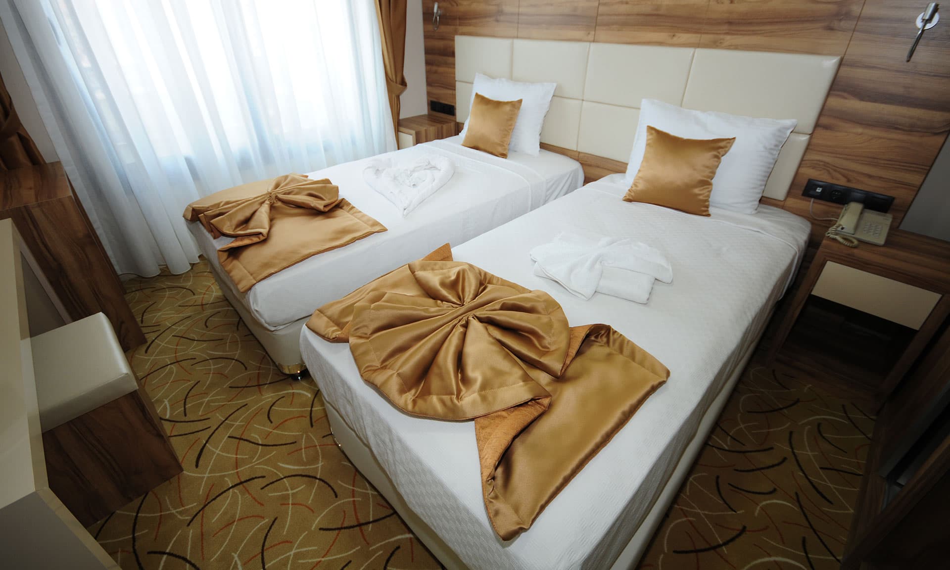 Standart Twin/ İki Ayrı Yataklı Oda 1