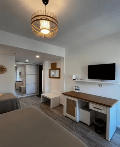 TRIPLE ROOM 2