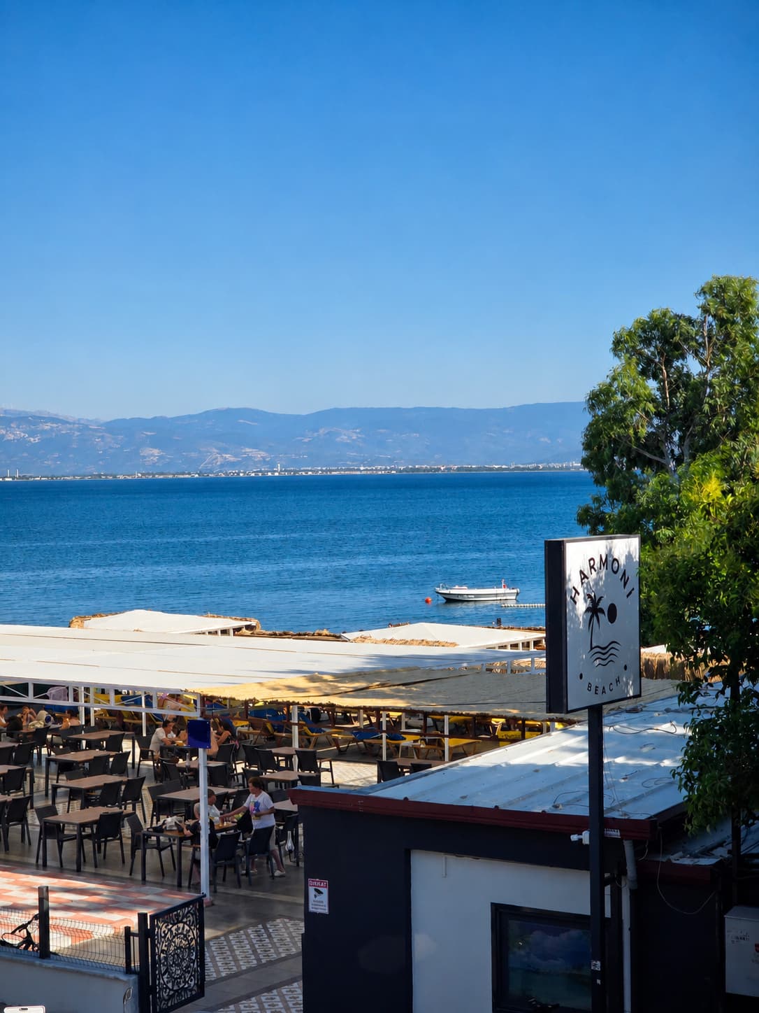 Deluxe Çift Kişilik Deniz ve Plaj Manzaralı 4