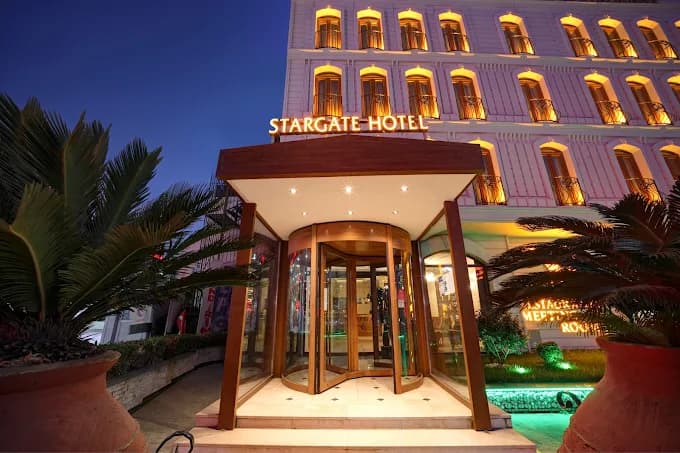 Stargate Hotel & Spa-10