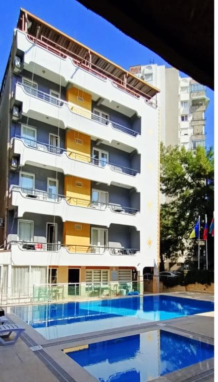 Grand Lavin Hotel-14