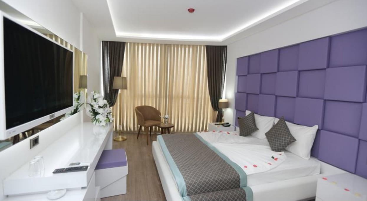 Elips Royal Hotel-25