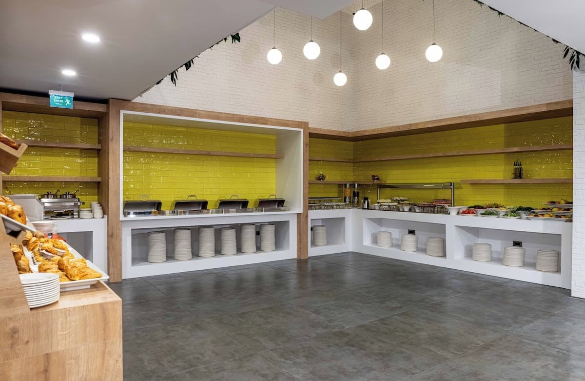 Days Inn & Suites By Wyndham Esenyurt-22