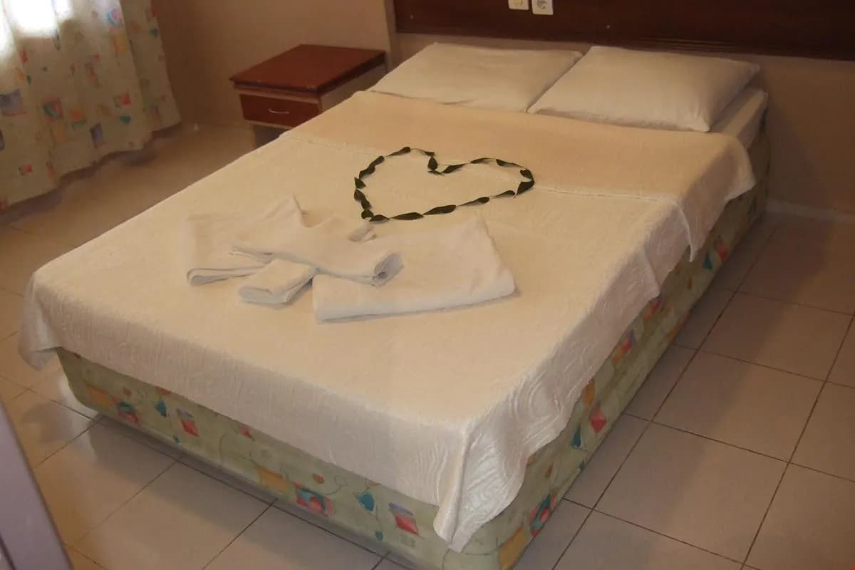 Club Sunset Apartments-resim-2