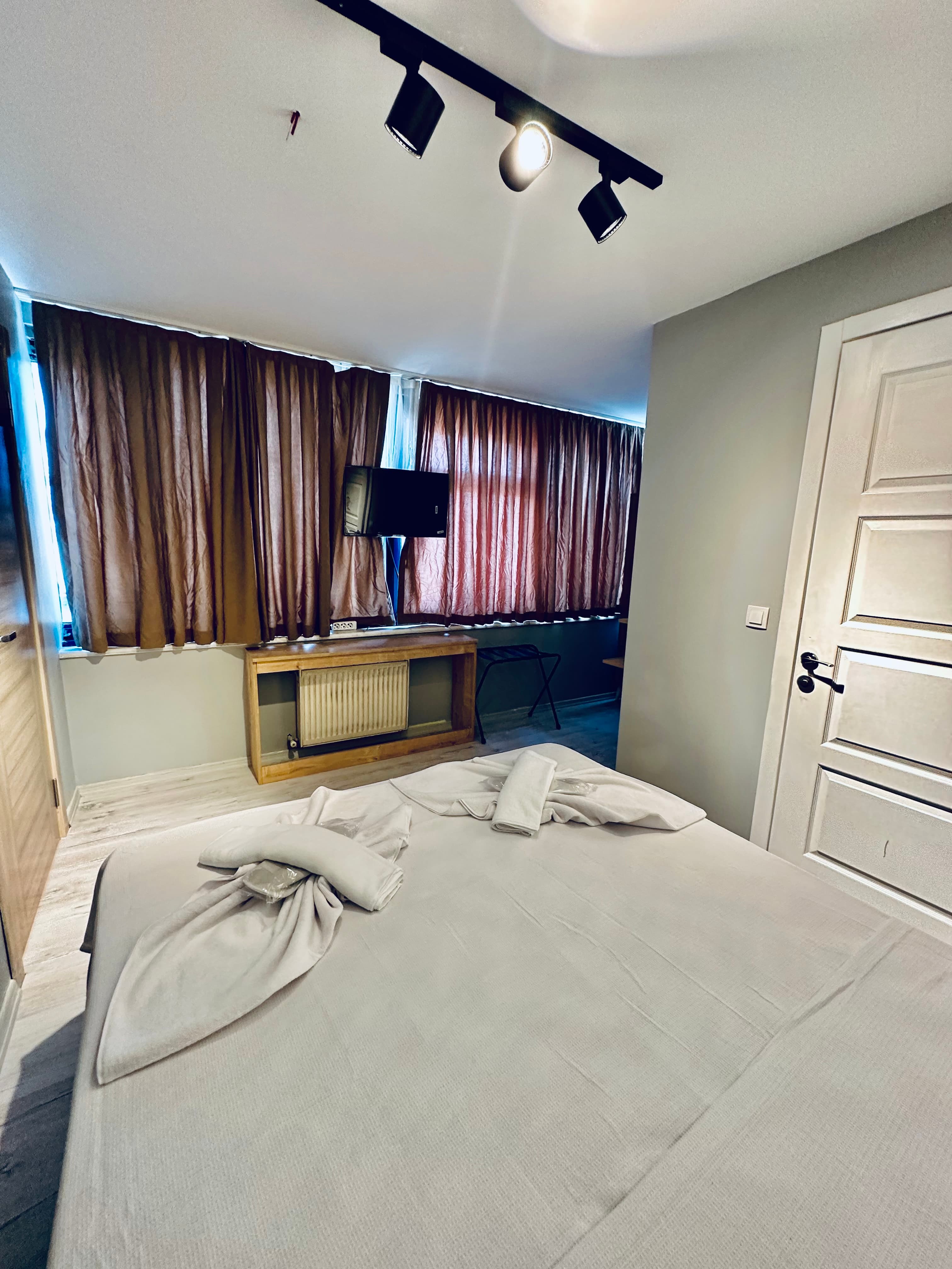 The Hera Gold Hotel-13