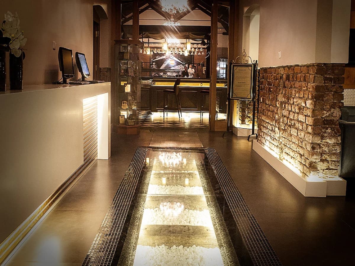 Montania Special Class Hotel-95