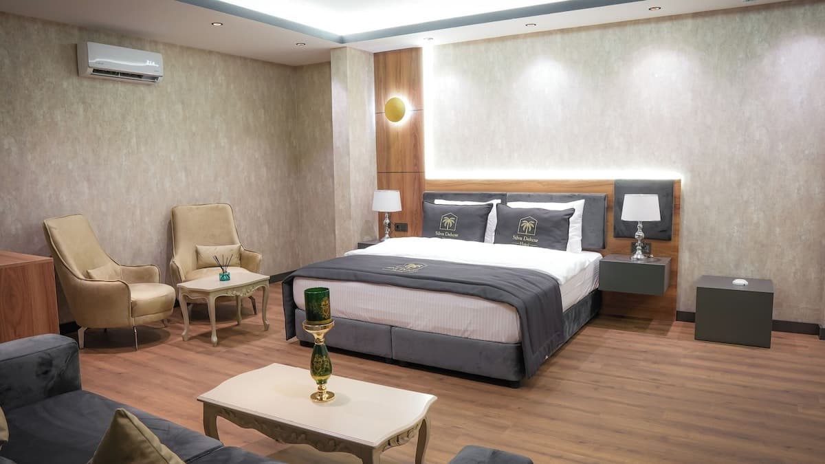 Silva Deluxe Hotel-14