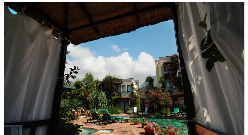 El Vino Hotel & Suites-23