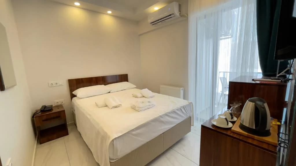 The Lavington Hotel-resim-7