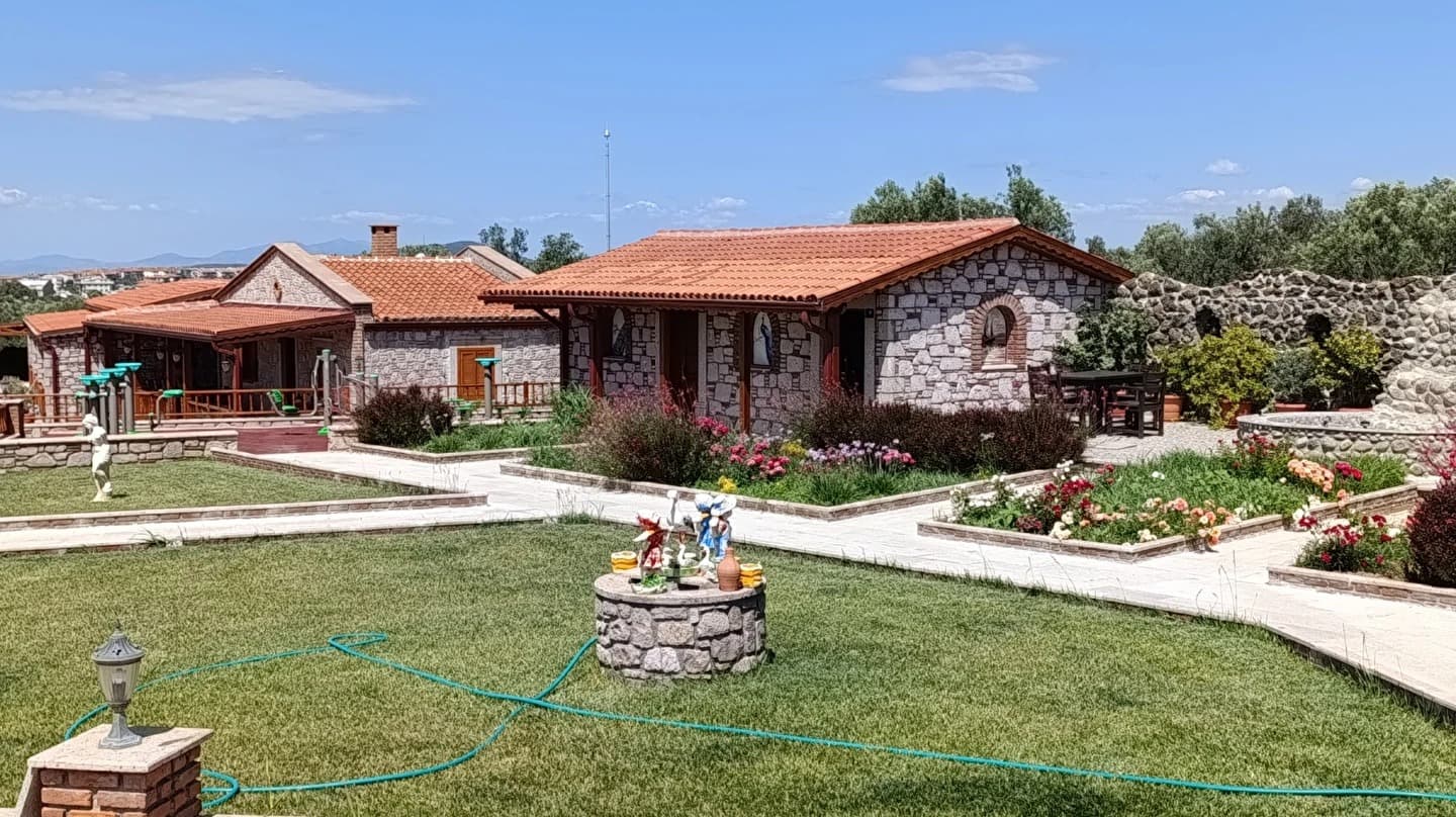 Ayvalık Yeşil İnci Hotel-0