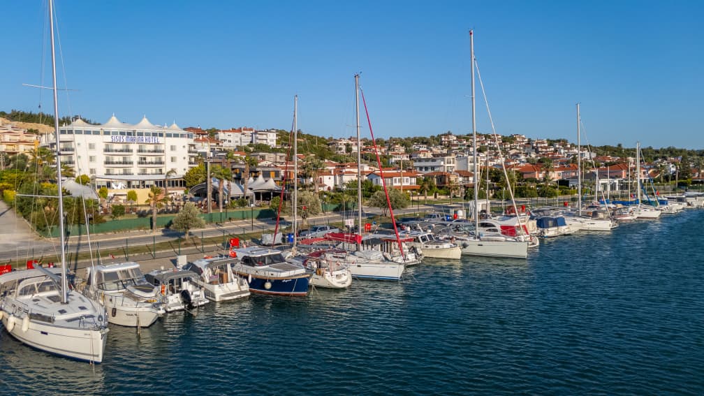 Sisus Marina Hotel-31