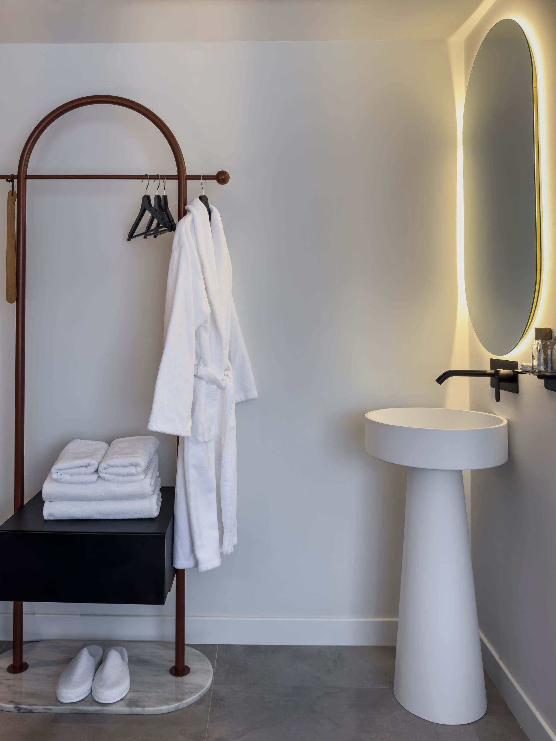 Luff Living Adult Only (+12)-55