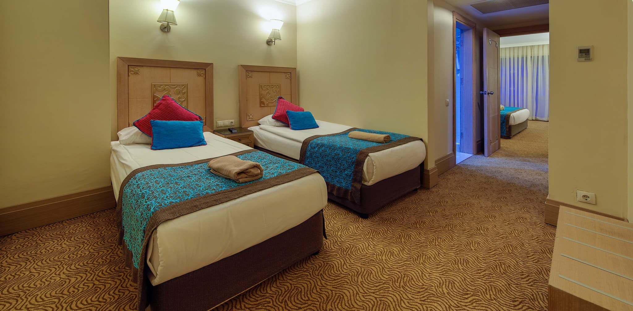 Crystal De Luxe Comfort Collection-23