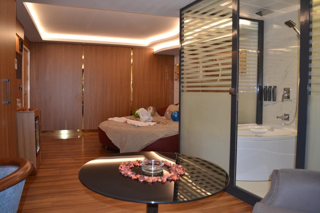 Gümüş Palace Hotel Güngören -12