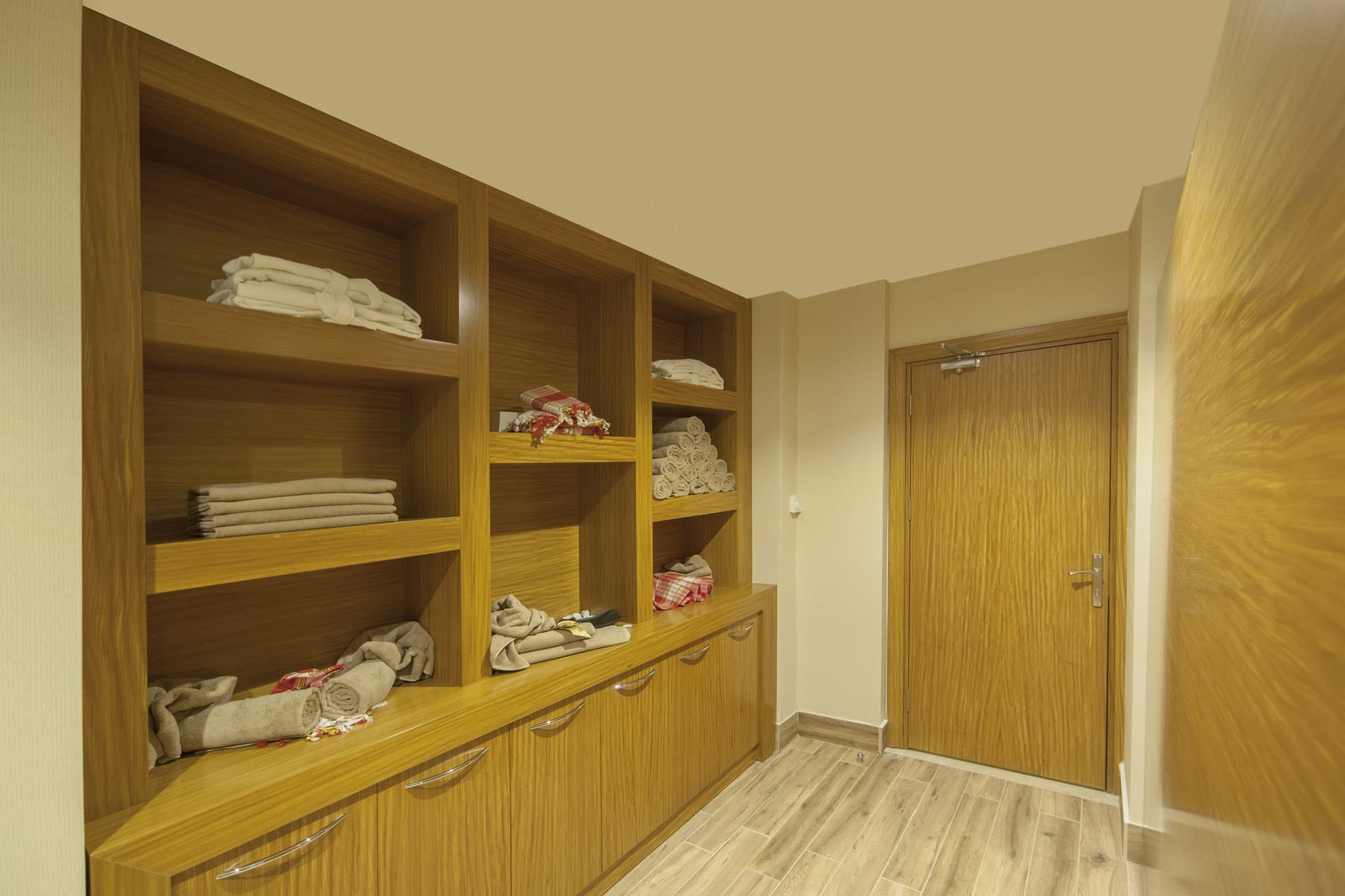 Lamec Hotel Business-19