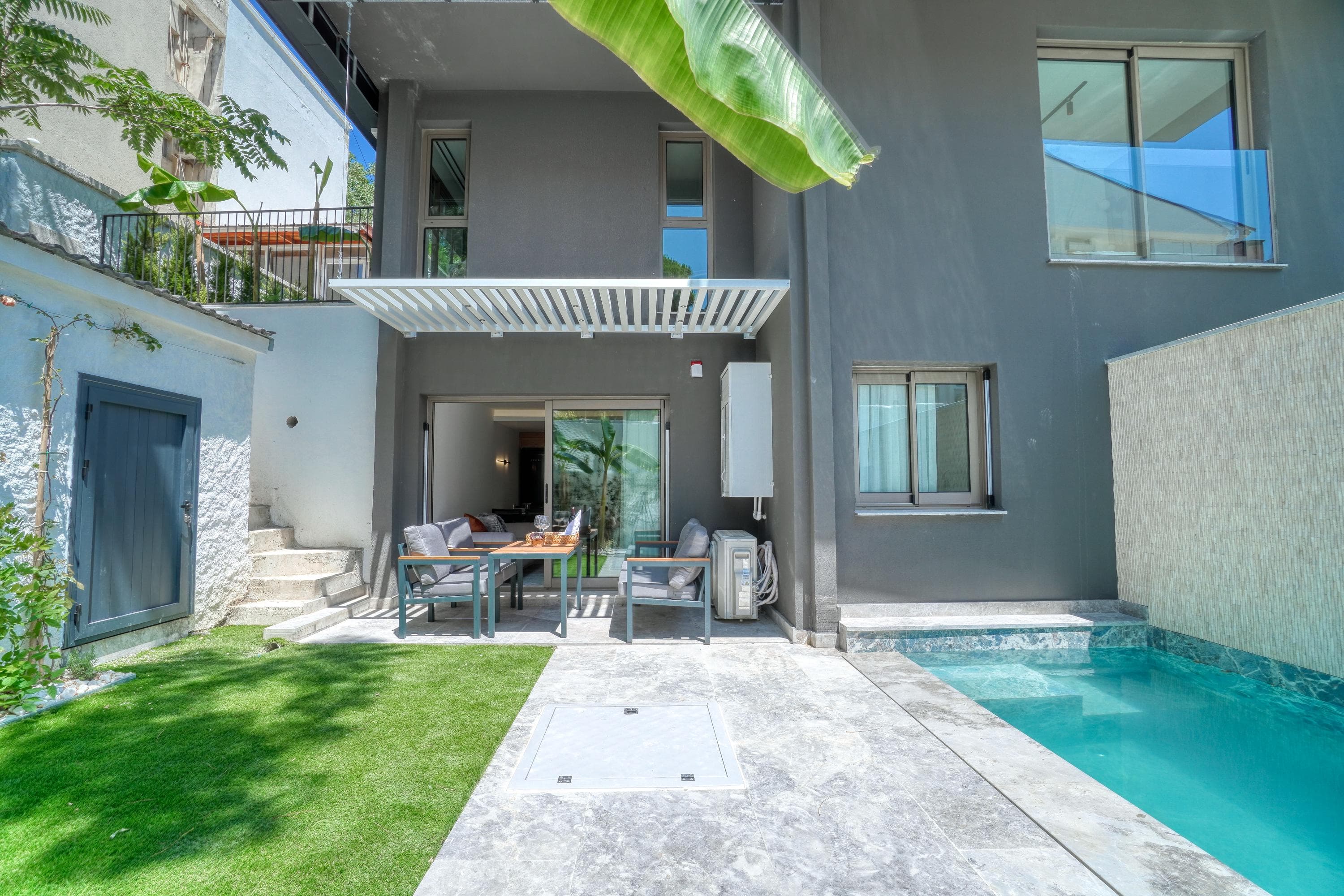 Ayayorgi Homes & Suites-99