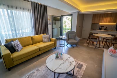 Ayayorgi Homes & Suites-20