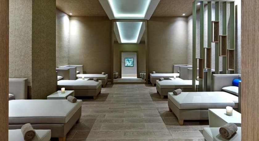 Elite World Grand İstanbul Basın Ekspres Hotel-14