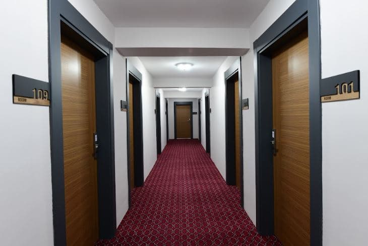 Raindrop Hotel Van -9