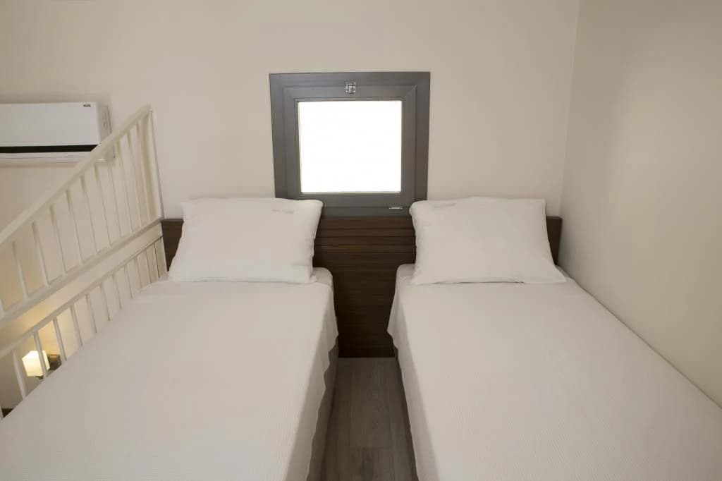 Neopol Hotel Deluxe-18