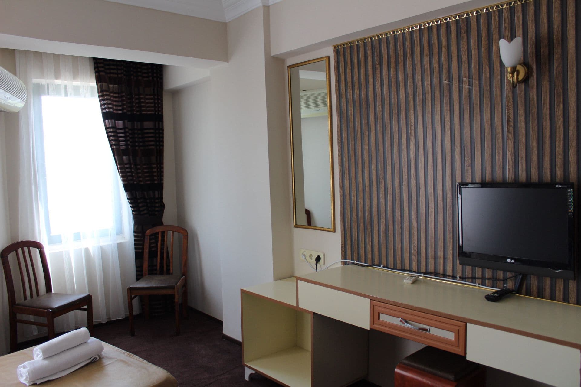 Club Ürgenç Hotel-1