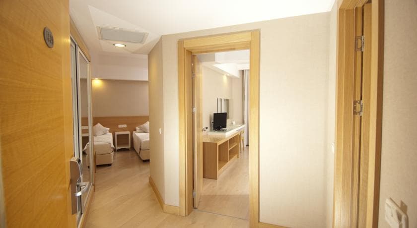 Trendy Palm Beach Hotel-45