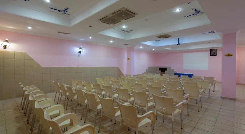 Larissa Sultans Beach-35