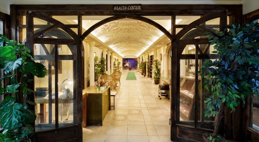 Larissa Sultans Beach-12