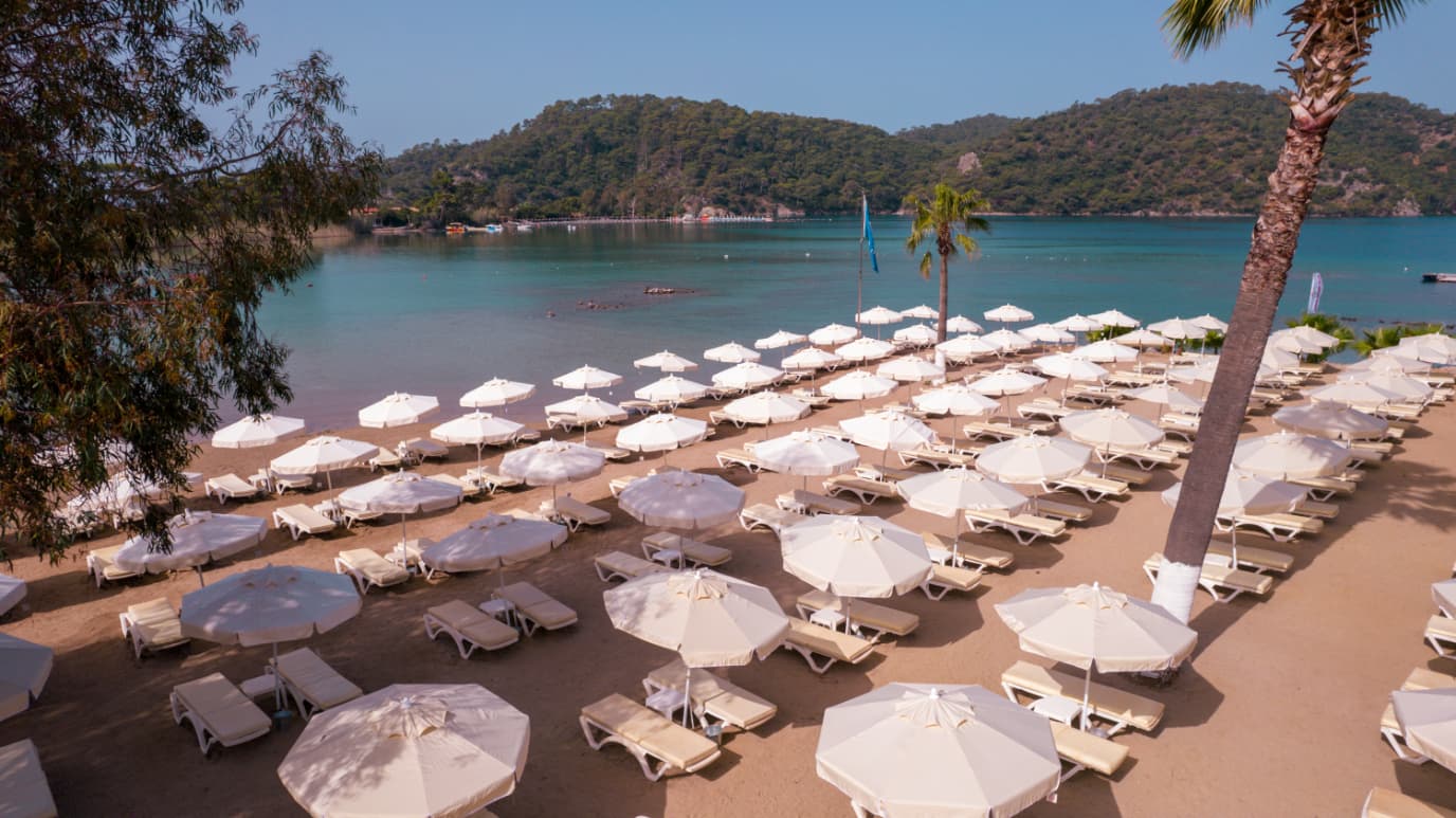 Tropical Deluxe Hotel-11