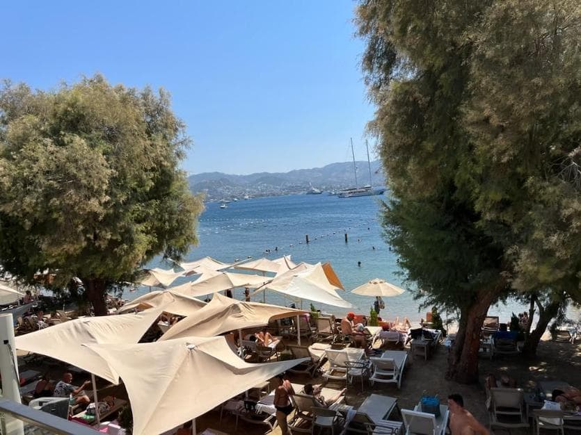 Farrys Boutique Hotel & Beach Club-15