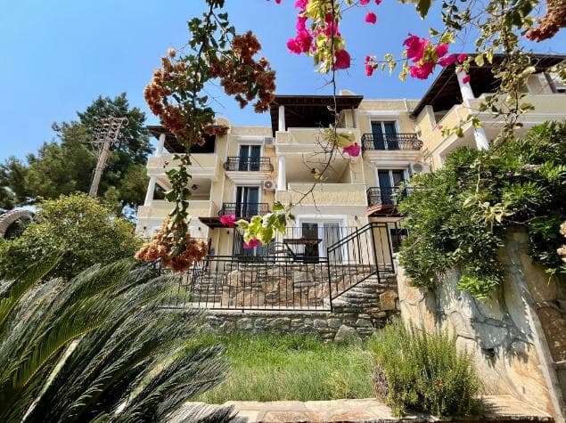 Farrys Boutique Hotel & Beach Club-49