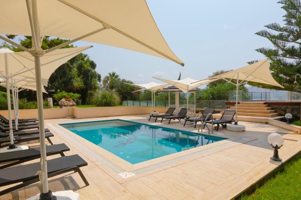 Farrys Boutique Hotel & Beach Club-2