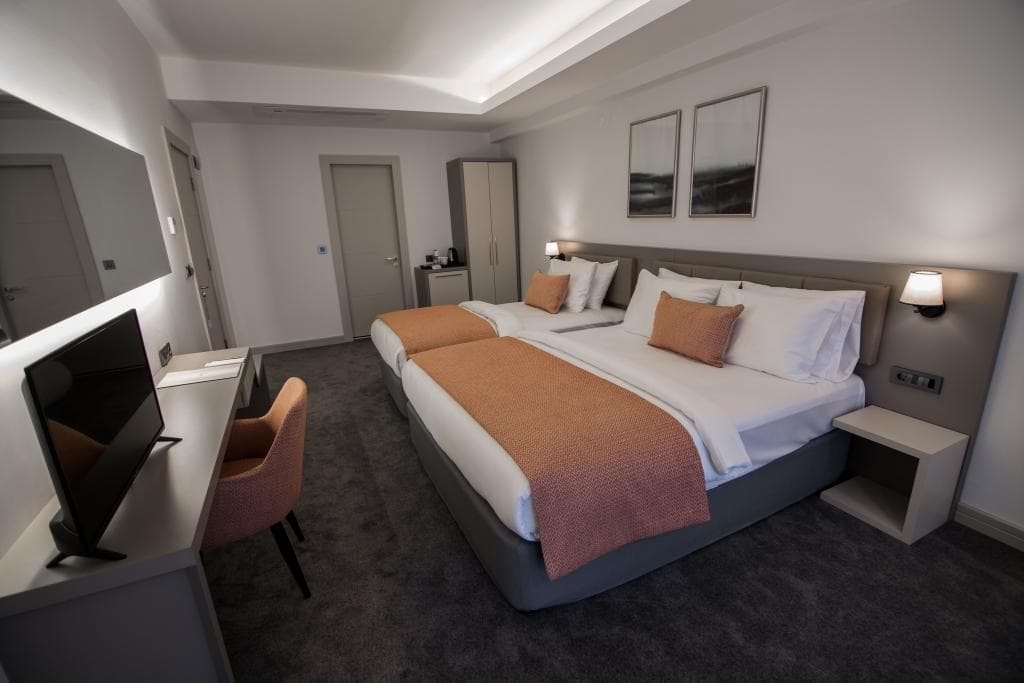 Dovv Hotel Business-35