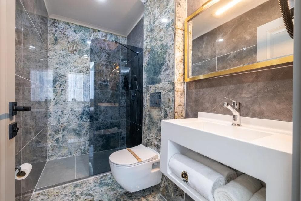 216 Prestige Hotel-16