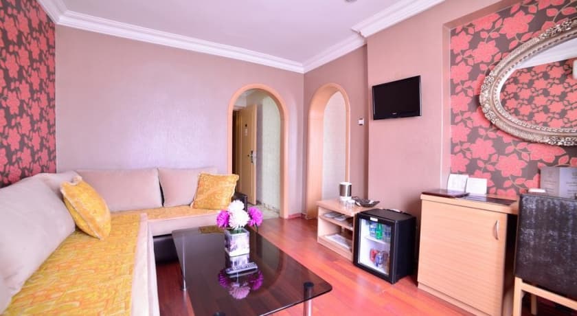 Royal Carine Hotel-35