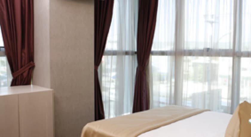 Trio Hotel Airport Gaziemir-21