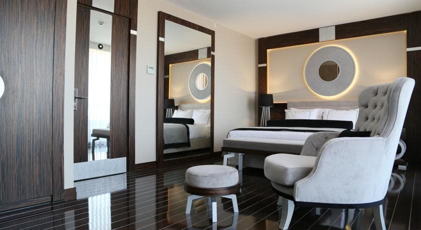 Ramada Hotel & Suites İstanbul Şişli-9