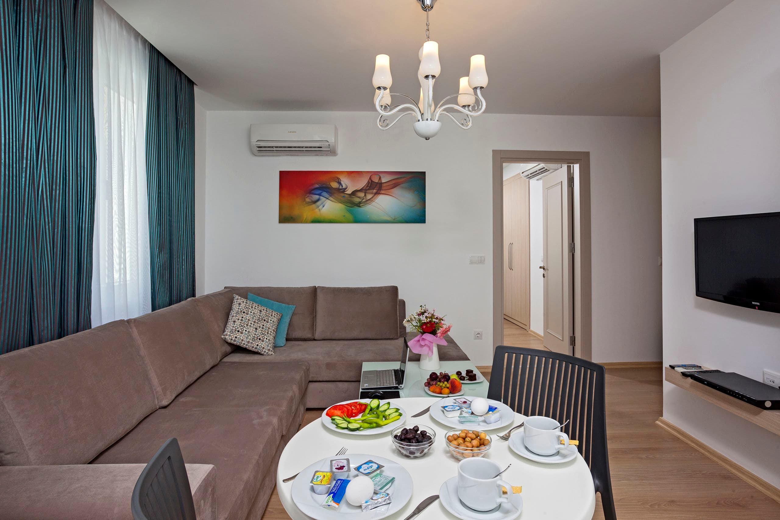 The Room Hotel & Apartments-57