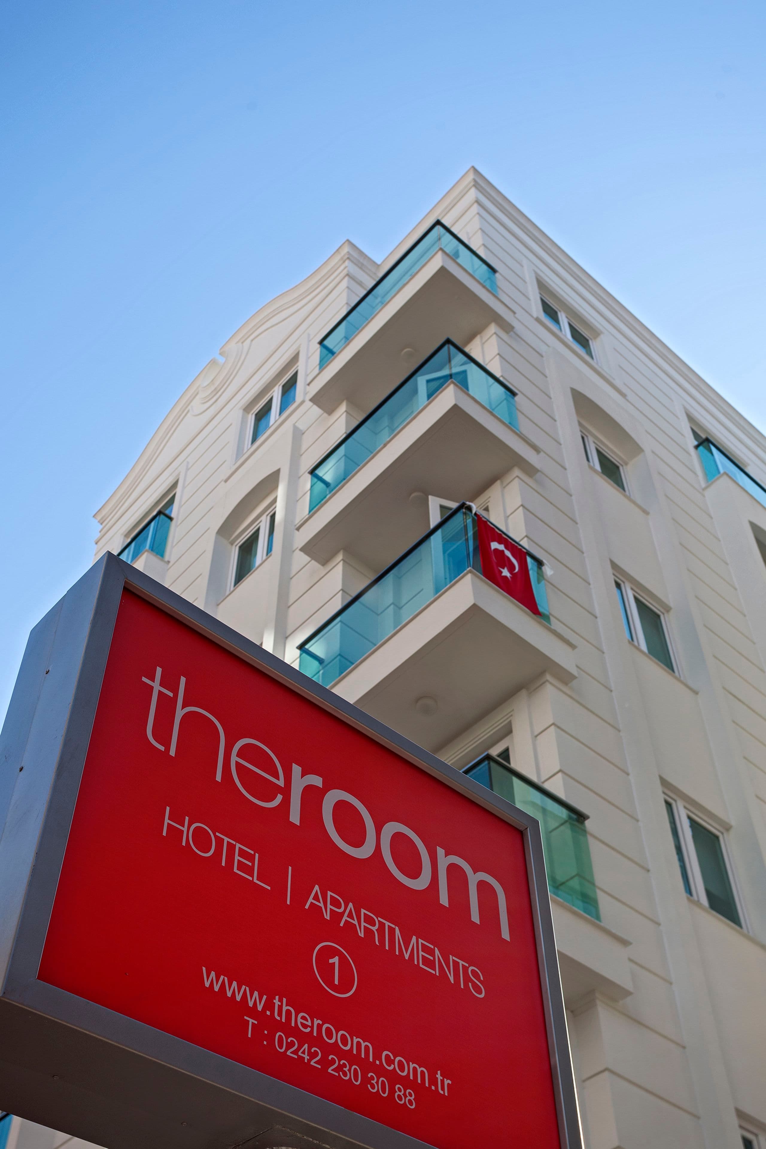 The Room Hotel & Apartments-24