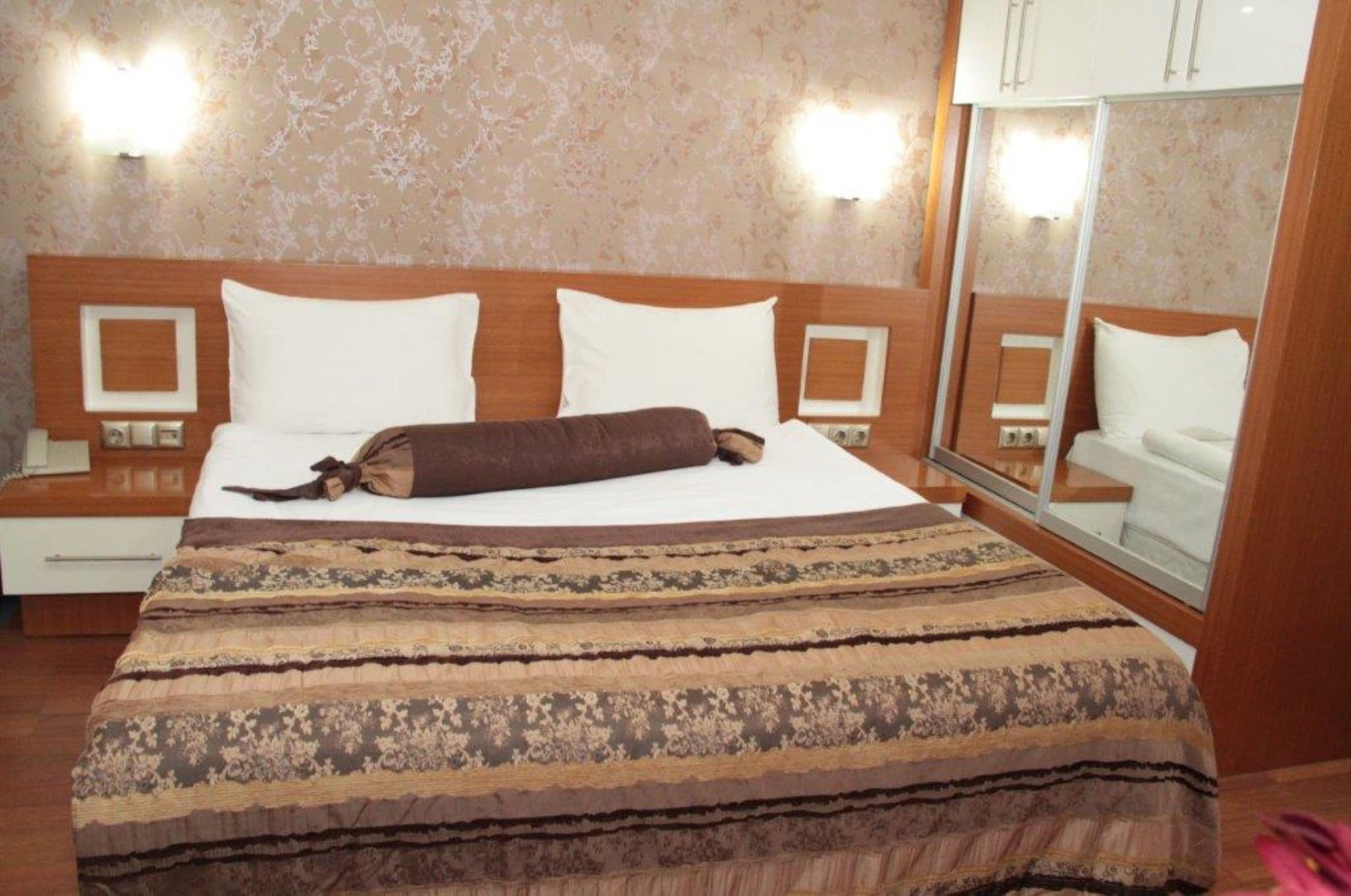 Bc Burhan Cacan Hotel & Spa & Cafe Şişli-19