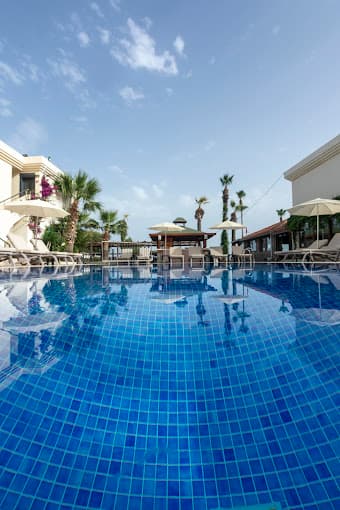 Ömer Aybak Beach Hotel-13