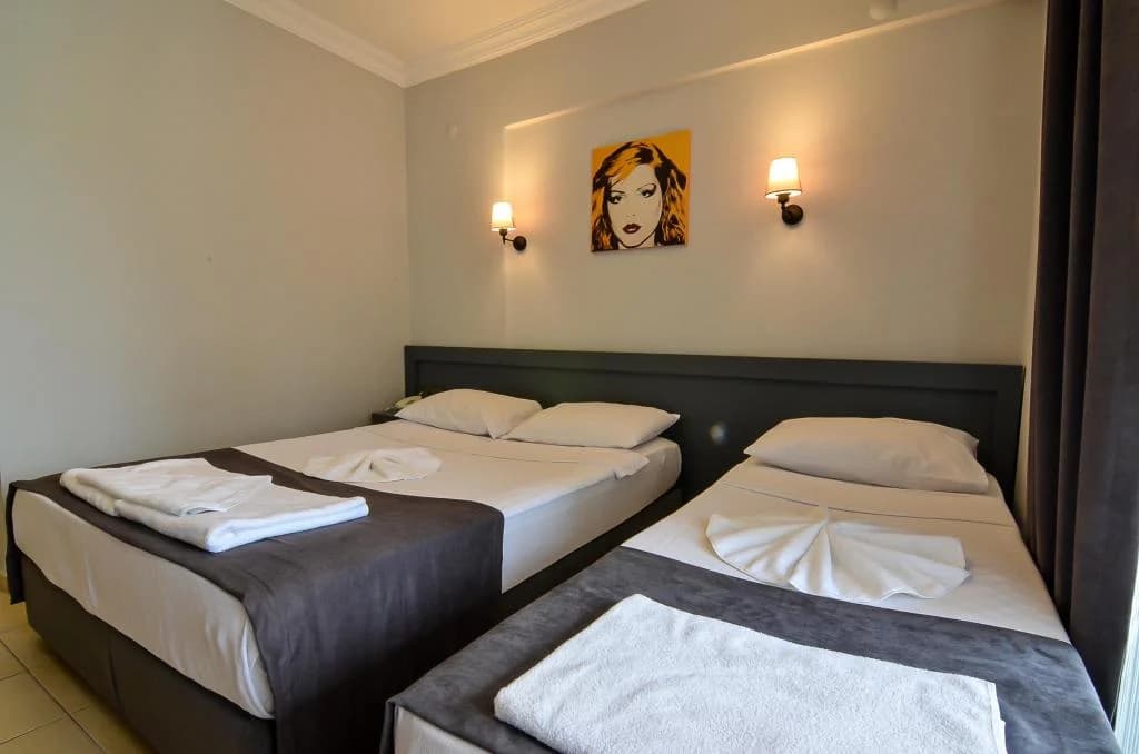 Berry Bella Hotel-31