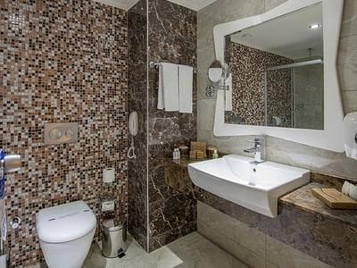 Kısmi Deniz Manzaralı Aile Odası 4