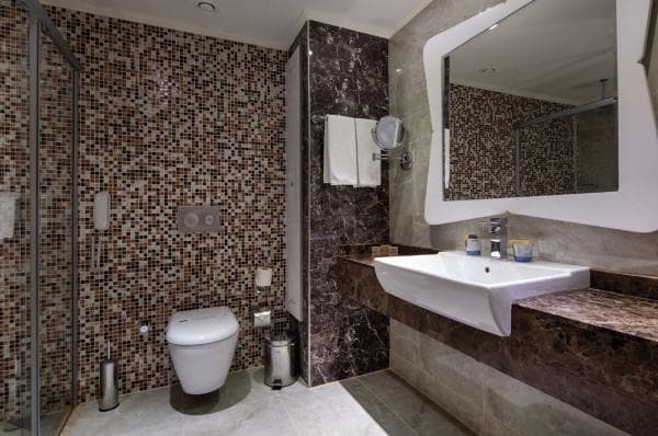 Kara Manzaralı Standart Oda 4