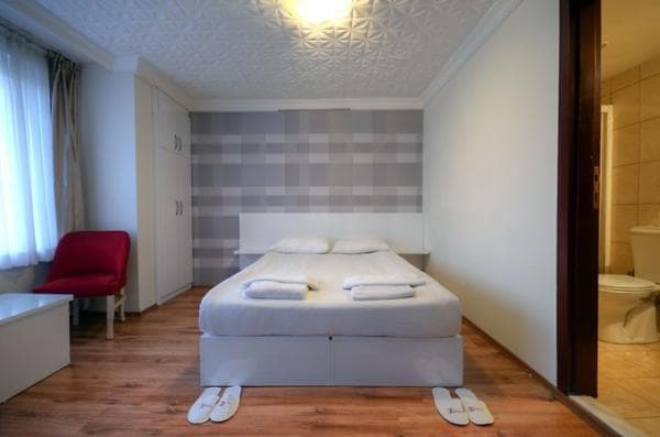 Standart Çift Kişilik Oda 4