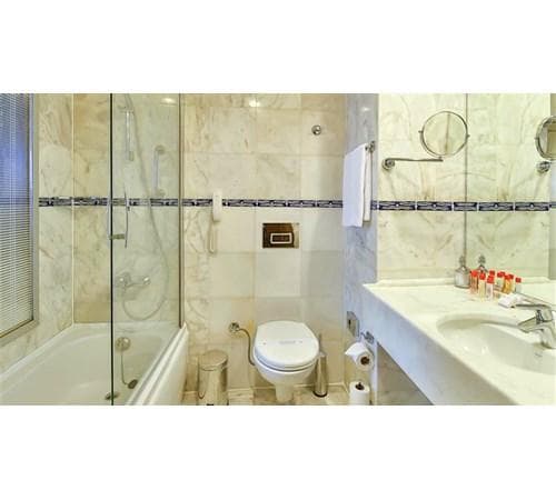 Superior Room Twin Bed 4