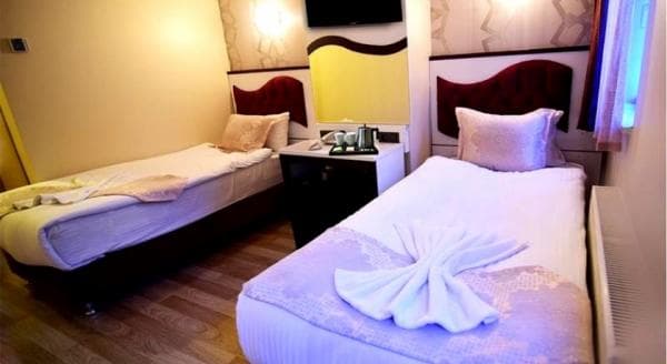 Standart Çift Kişilik Oda  2