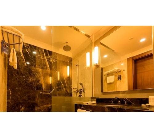 Standard Room (Base) 4