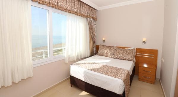 Deniz Manzaralı Standart Oda 3